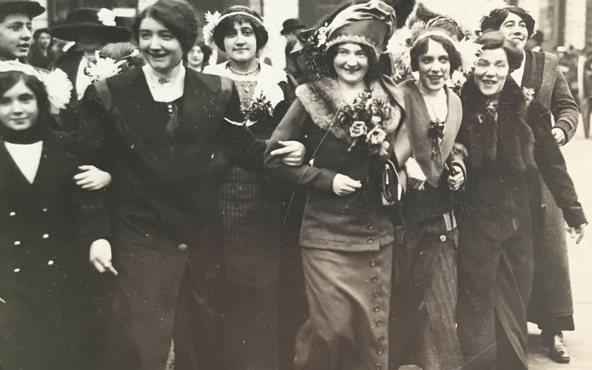 Illustration de l'événement : Conférence « Les midinettes, ces grandes oubliées du monde de la mode »