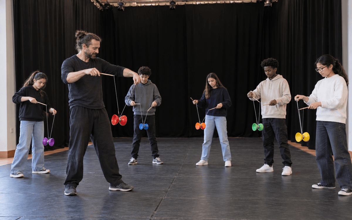 Illustration de l'événement : Stage de jonglage : initiation au diabolo