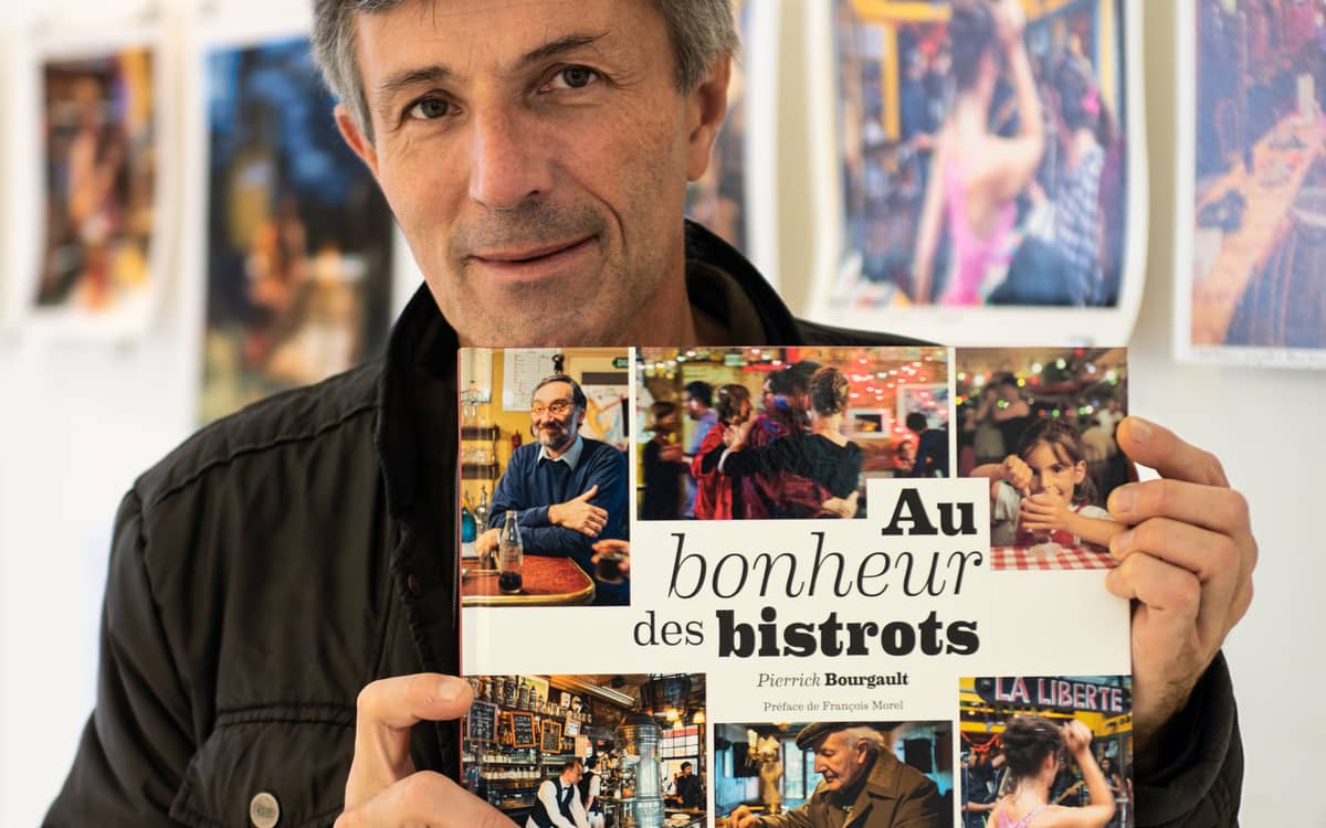 Illustration de l'événement : Dédicace-causerie sur les bistrots de Pierrick Bourgault, durant le salon Arty-show