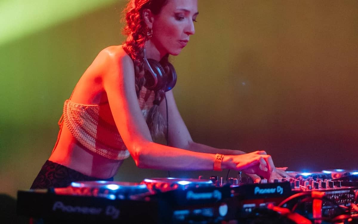 Illustration de l'événement : Atelier Djing / Boum animés par Paloma Colombe