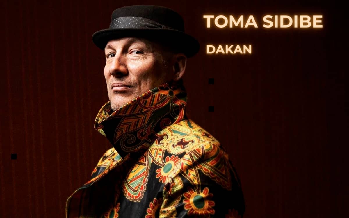 Illustration de l'événement : JEU 08/10 - TOMA SIDIBÉ - DAKAN LIVE