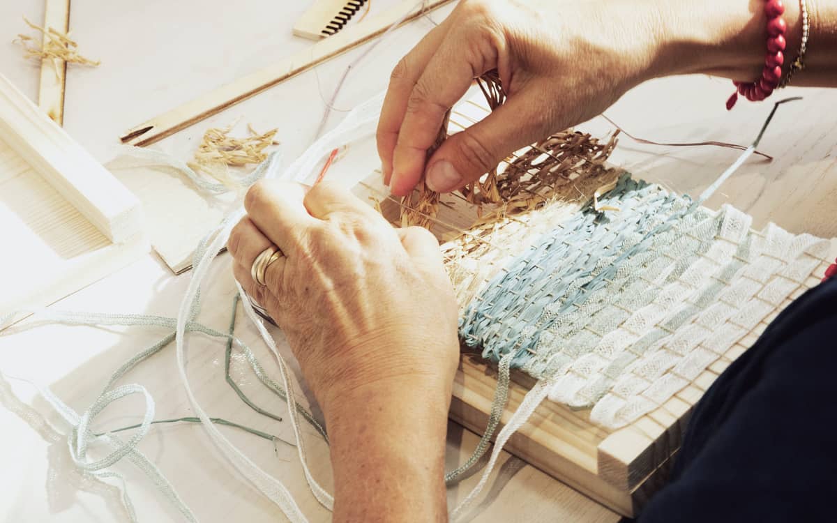 Illustration de l'événement : Ateliers d'initiation au tissage avec Margot Graziani à la Galerie du 19M