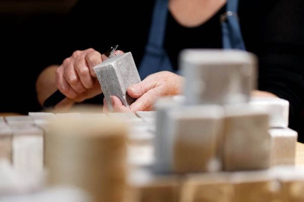 Illustration de l'événement : Atelier produits ménagers chez la souffleuse de verre