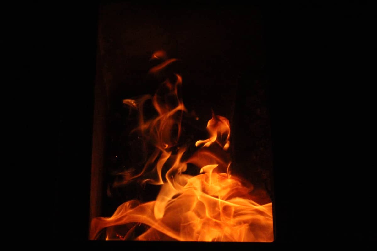 Illustration de l'événement : Exposition - sublime les flammes, topographies du feu intérieur