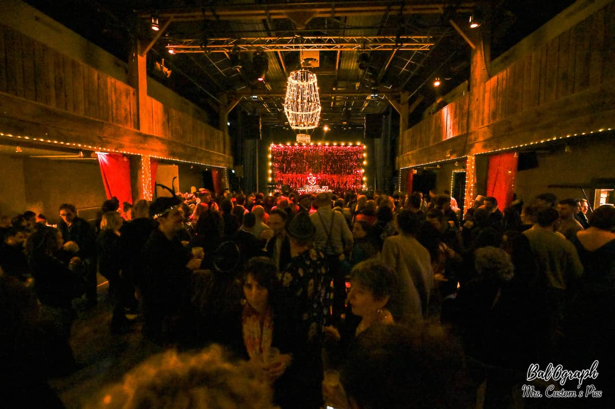Illustration de l'événement : Théâtre de l'Usine : Cabaret et Bal'ograph Kabarett