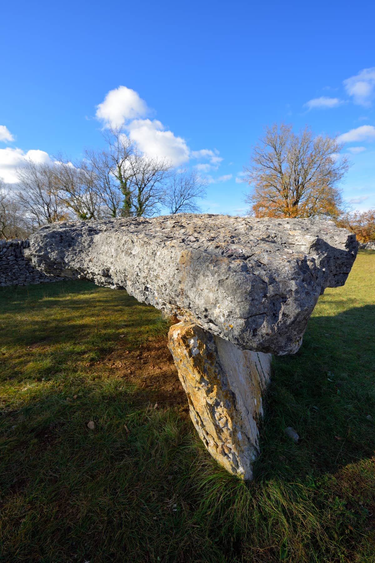 Illustration de l'événement : Le sentiers des dolmens - Balade archéologique