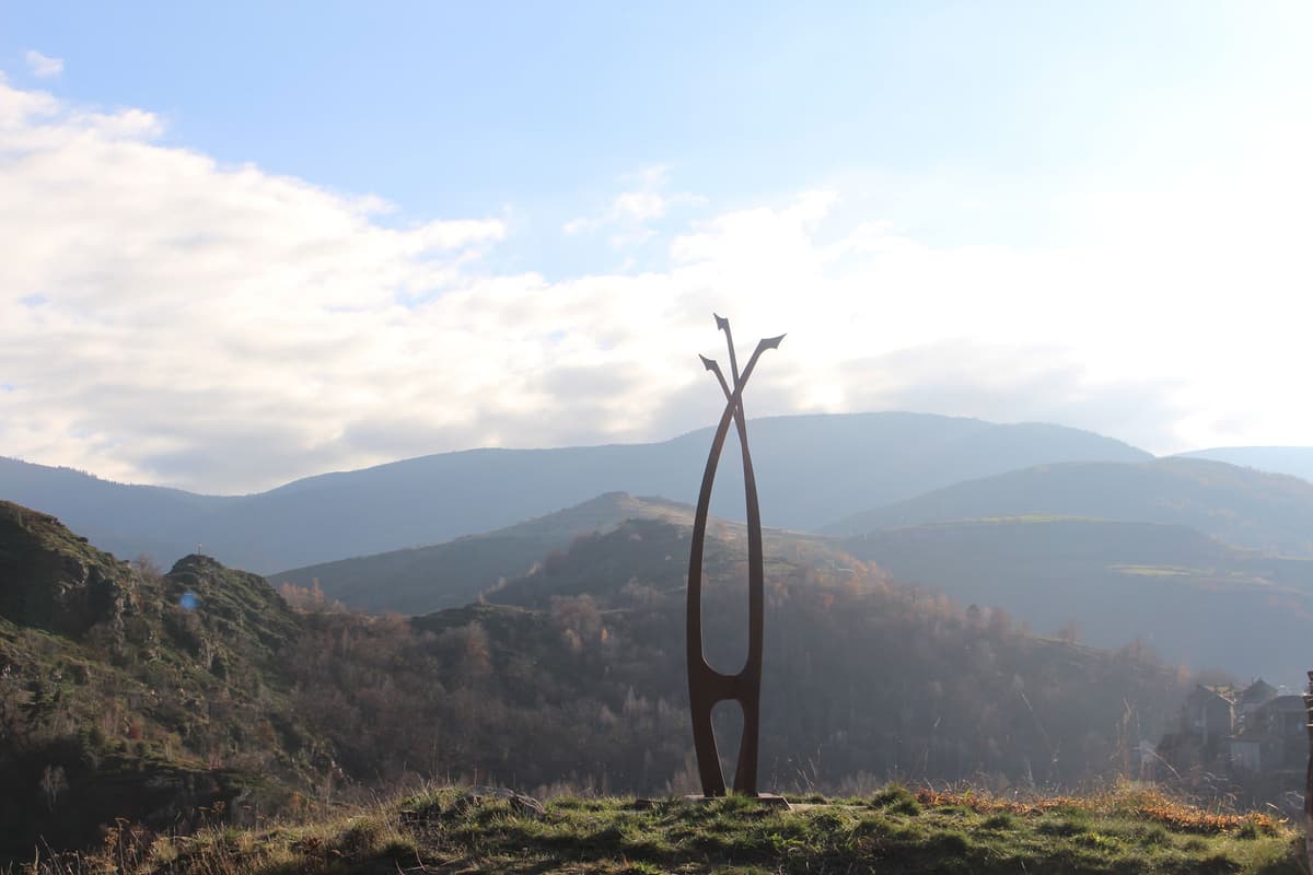 Illustration de l'événement : VISITE GUIDEE SENTIER DE SCULPTURES