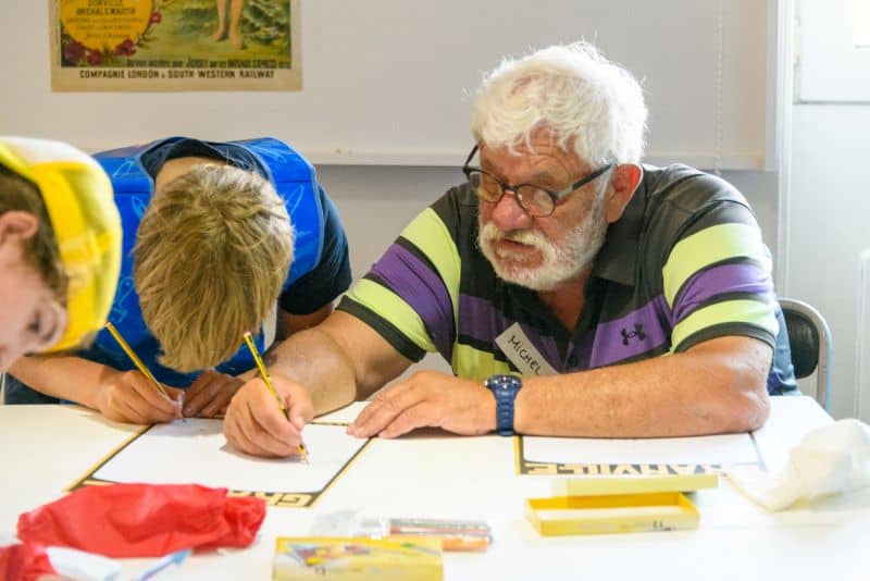 Illustration de l'événement : Un portrait cubiste à 4 mains, atelier parent-enfant