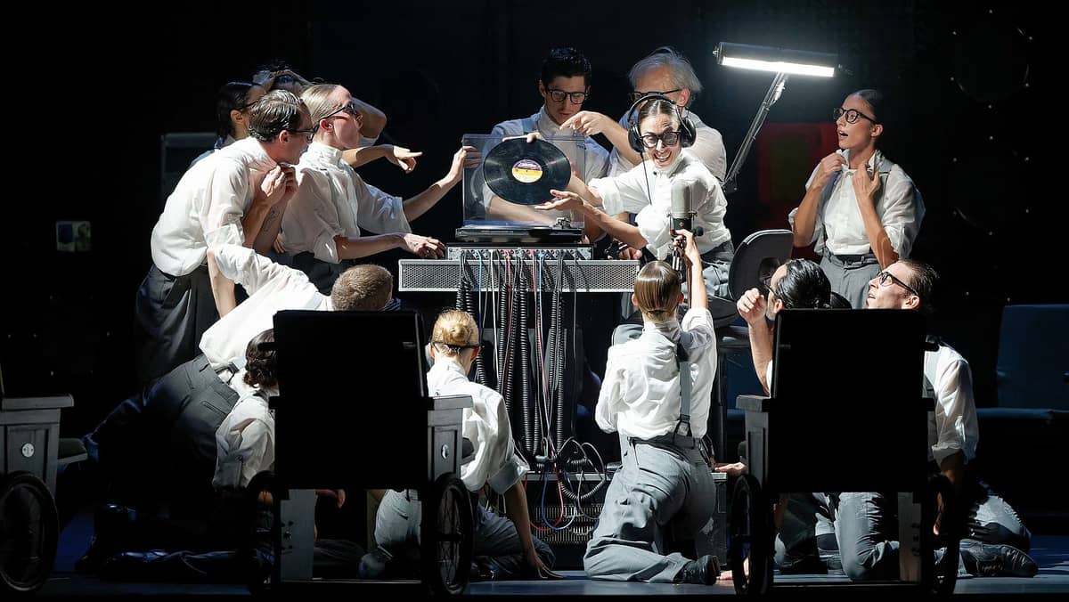 Illustration de l'événement : "Notte Morricone" Marcos Morau - Centro Coreografico Nazionale/Aterballetto