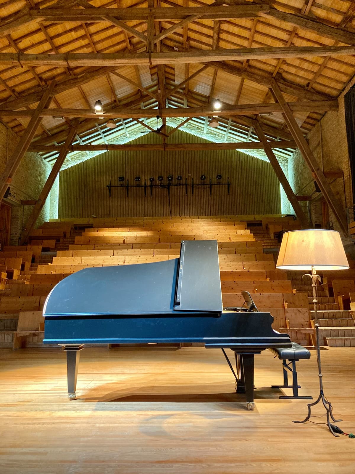 Illustration de l'événement : Festival du Haut Limousin - Balade matri·patrimoine - Un piano dans son siècle