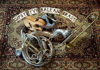 Illustration de l'événement : Déambulation du Gipsy YviBalkan Brass