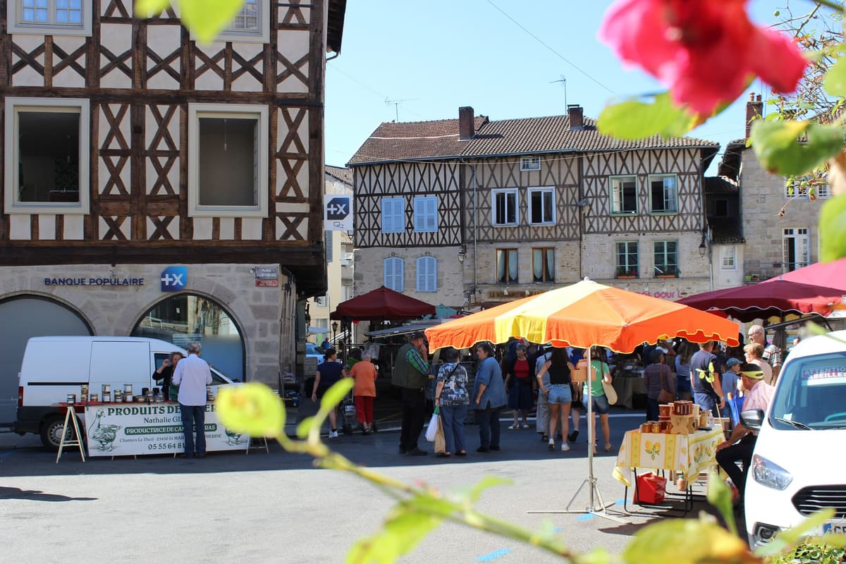 Illustration de l'événement : Marché hebdomadaire à Saint-Léonard de Noblat
