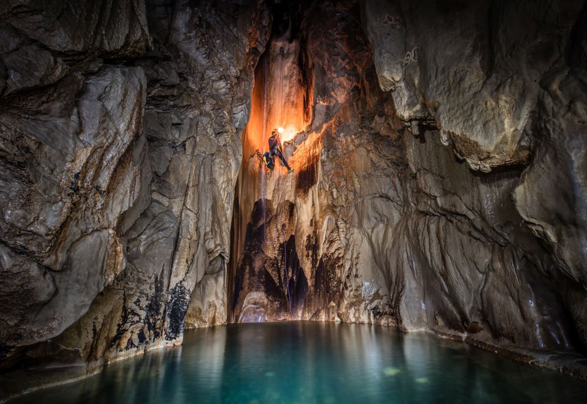 Illustration de l'événement : Canyon souterrain aux sources de la Bidouze avec Mendi Gaiak