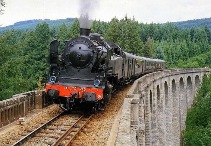 Illustration de l'événement : Train touristique à vapeur : Circuit des Gorges de la Vienne - 29 juillet