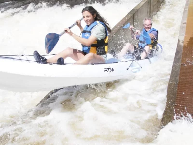 Illustration de l'événement : Descente de rivière en canoë-kayak