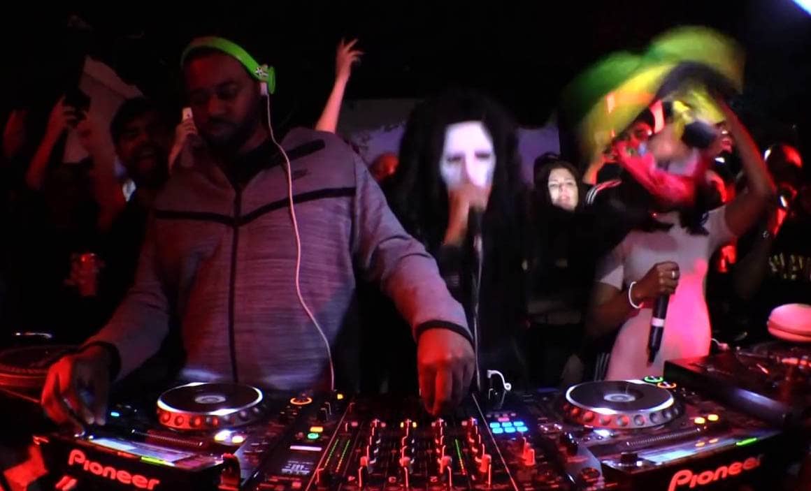 Illustration de l'événement : SOIREE ELECTRO D'HALLOWEEN "BOILER ROOM HALLOWEEN"