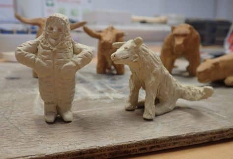 Illustration de l'événement : Atelier-Conte Les aventures d'Armoise, une jeune Cro-Magnon