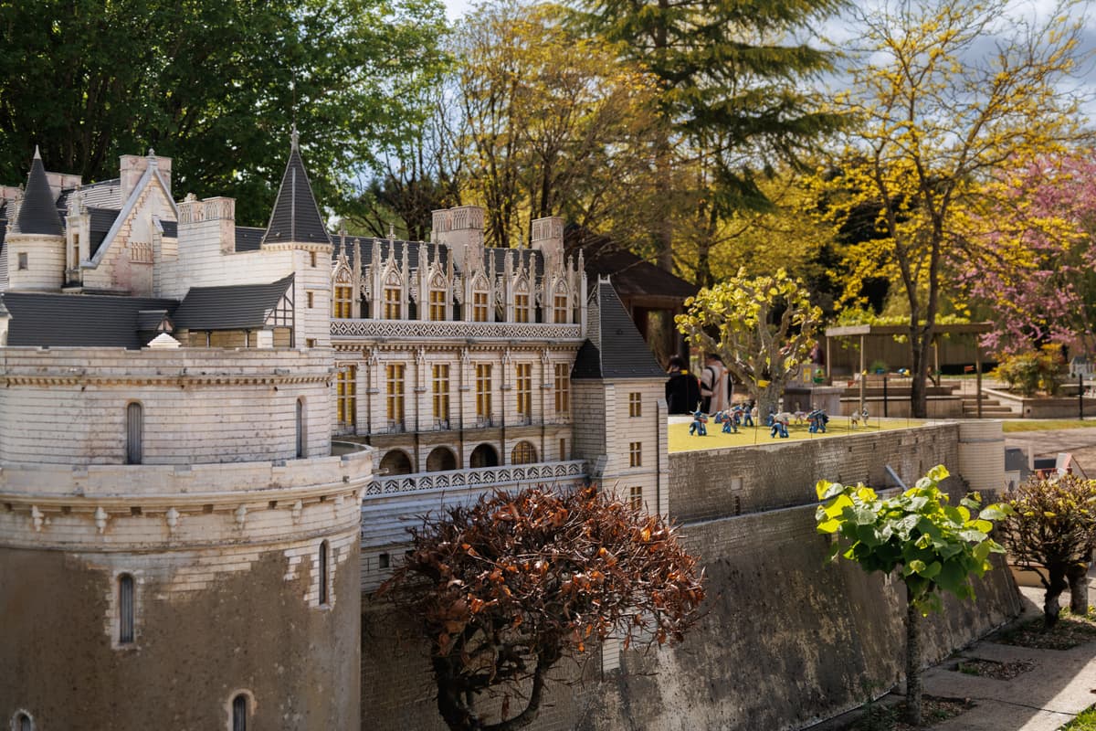 Illustration de l'événement : Soirées musicales & estivales du parc des mini châteaux