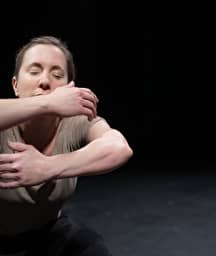 Illustration de l'événement : Les Chatouilles ou la danse de la colère