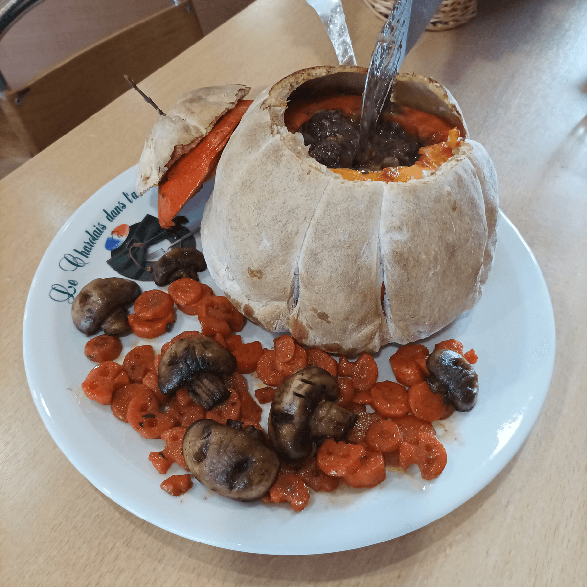 Illustration de l'événement : Atelier de cuisine participatif : le bourguignon en croûte d'automne