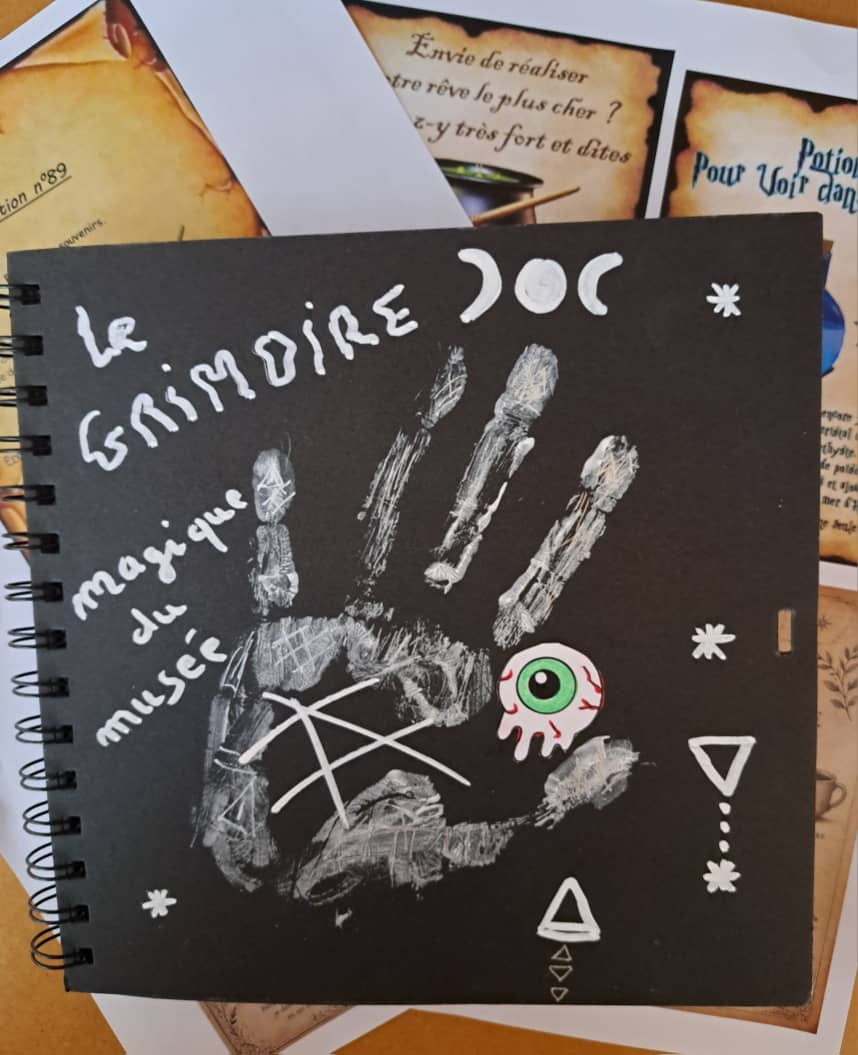 Illustration de l'événement : Boo ! Un grimoire de sorcier !