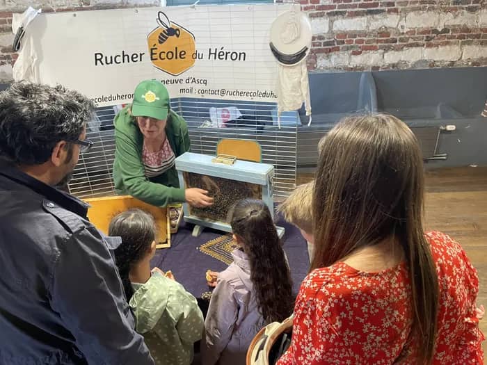 Illustration de l'événement : Rencontre avec le rucher-école au Musée du Terroir