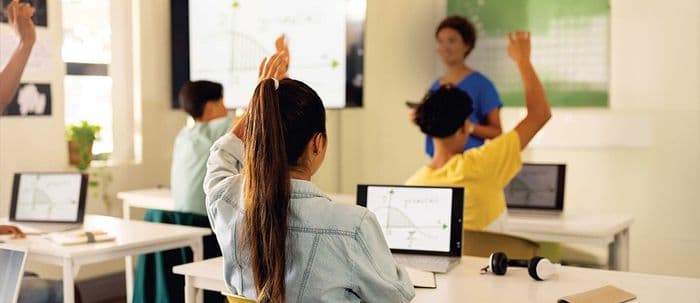 Illustration de l'événement : Débat Place publique : L’école face aux écrans