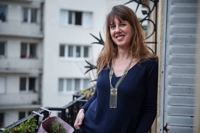 Illustration de l'événement : Conférence « Crinolinomania : ces femmes qui prennent de la place » par Mathilde Larrère
