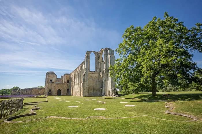 Illustration de l'événement : Visite libre de l'abbaye de Maillezais