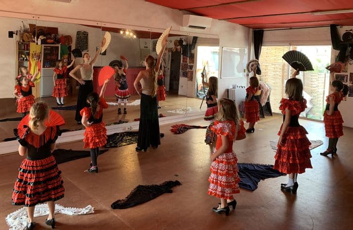 Illustration de l'événement : FLAMENCO KIDS Cours de danse Flamenco enfants - Ibérica Centre de culture, Art et Danse