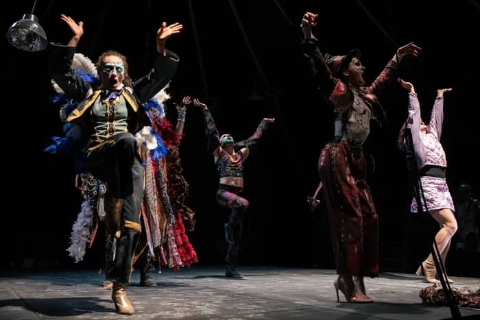 Illustration de l'événement : Le premier artifice | Arts du cirque