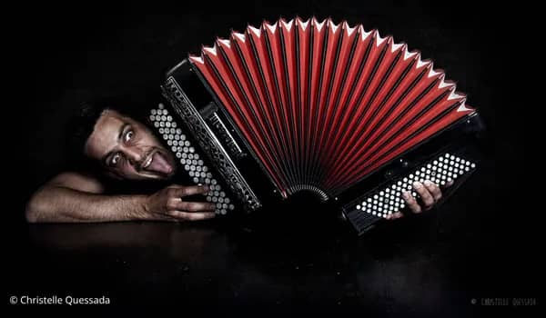 Illustration de l'événement : Spectacle « Étreinte » : un voyage musical autour de l’accordéon