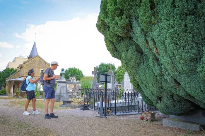 Illustration de l'événement : Rencontre avec les illustres de Charleville-Mézières : le cimetière Boutet