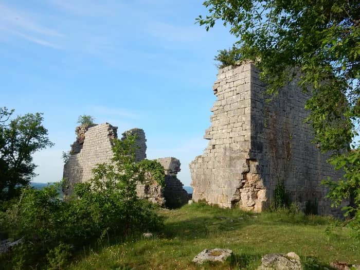 Illustration de l'événement : Randonnée entre les ruines du château de Taillefer et Magnagues