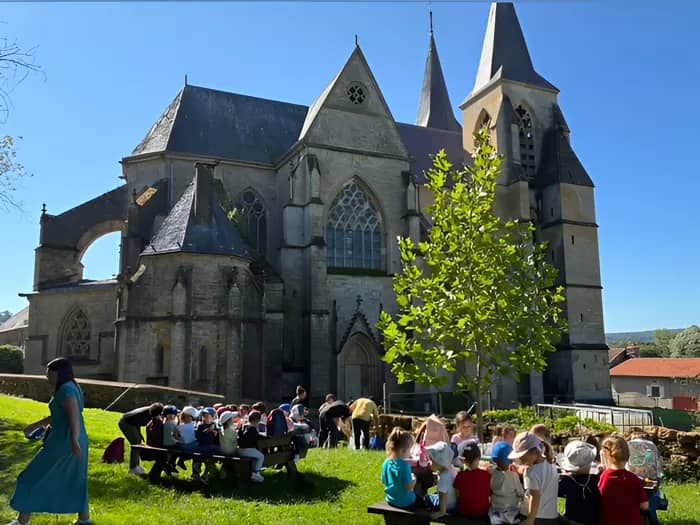 Illustration de l'événement : Levez les yeux ! La Basilique des champs