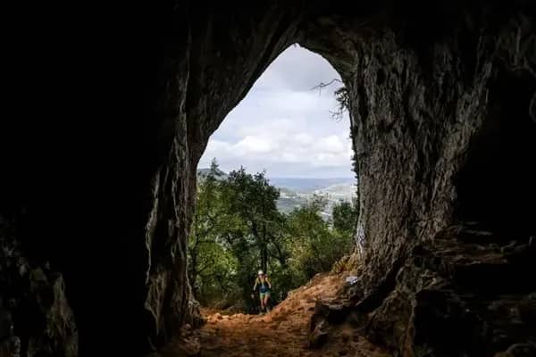 Illustration de l'événement : La Junior Trail 2026 - Festival HOKA les Templiers