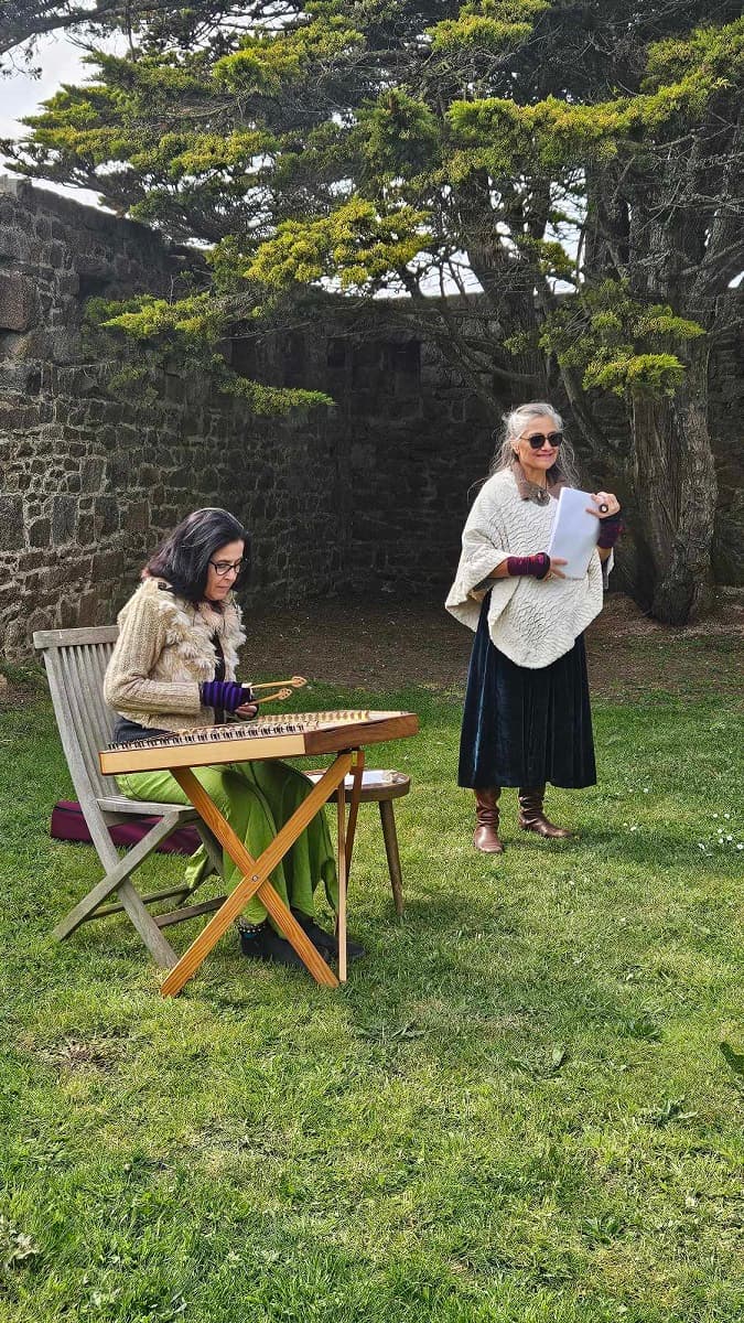 Illustration de l'événement : Lecture poétique par Isabelle Bois Cras - Maison Jacques Prévert