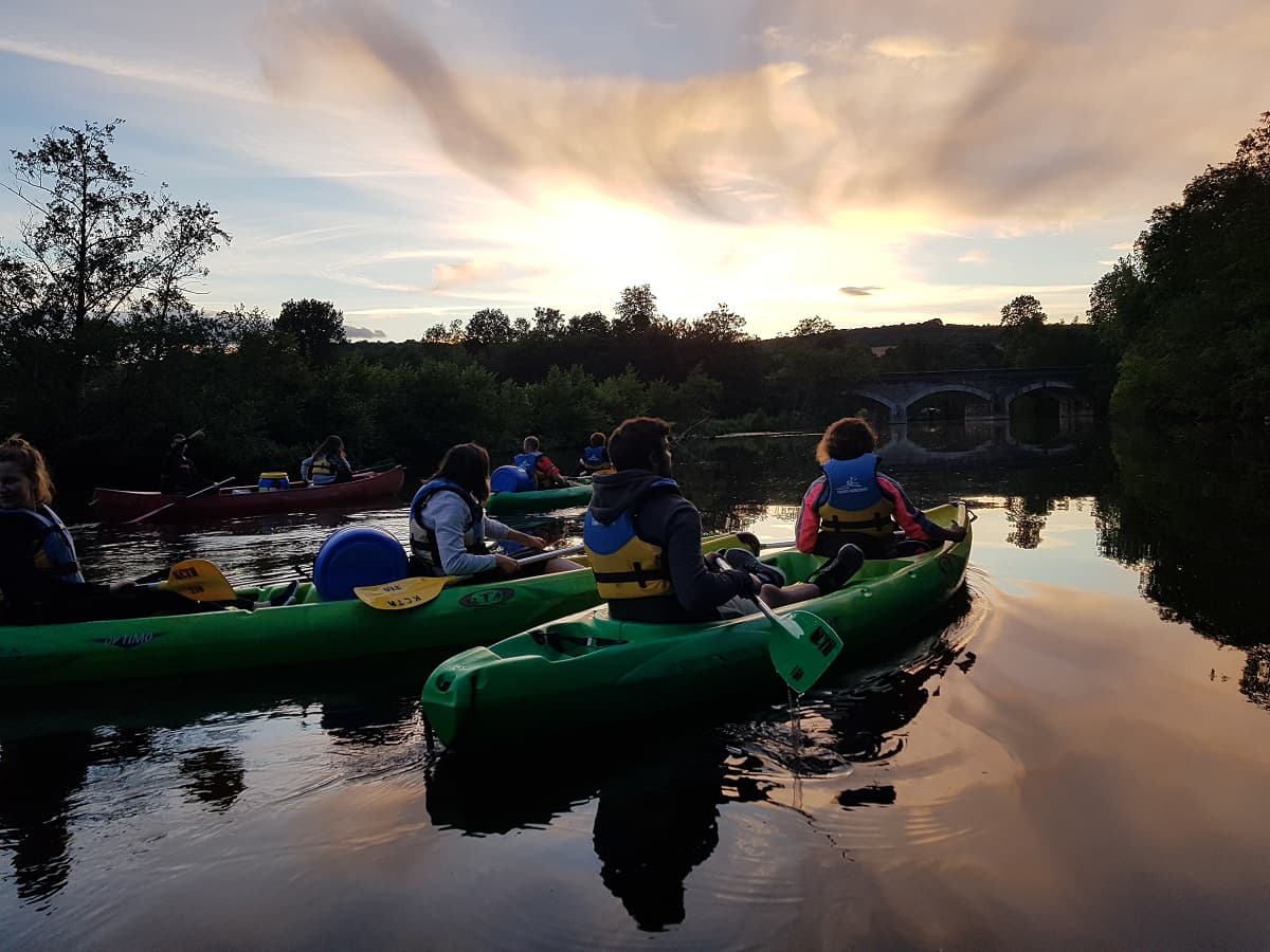 Illustration de l'événement : Balade nocturne en canoë-kayak avec un guide nature