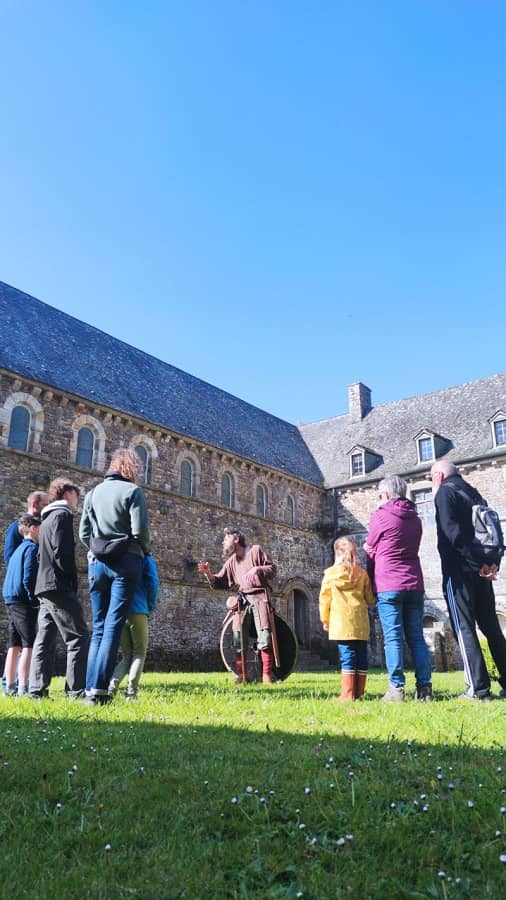 Illustration de l'événement : Tuto : découverte de l'abbaye par un viking