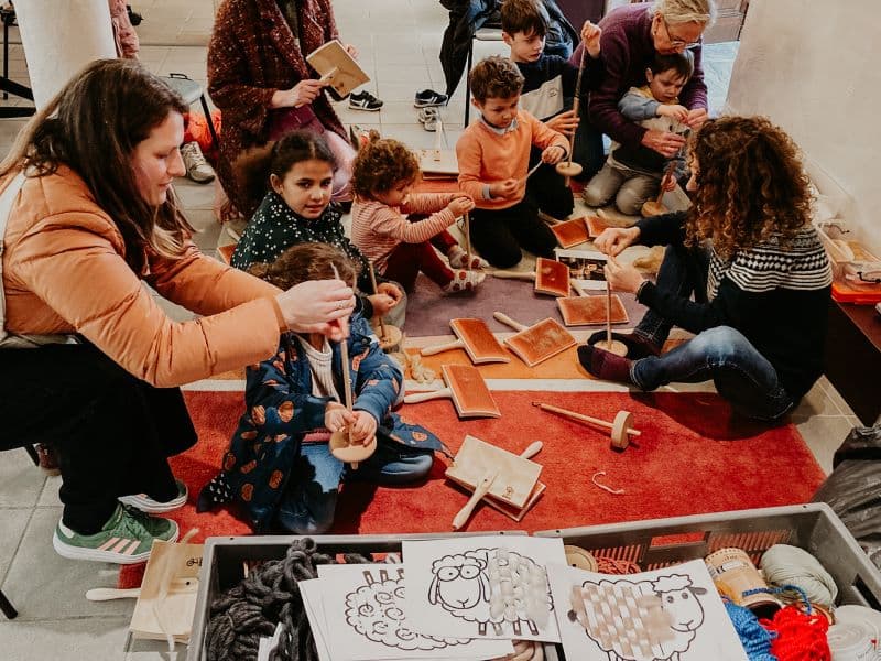 Illustration de l'événement : Atelier famille : travail de la laine
