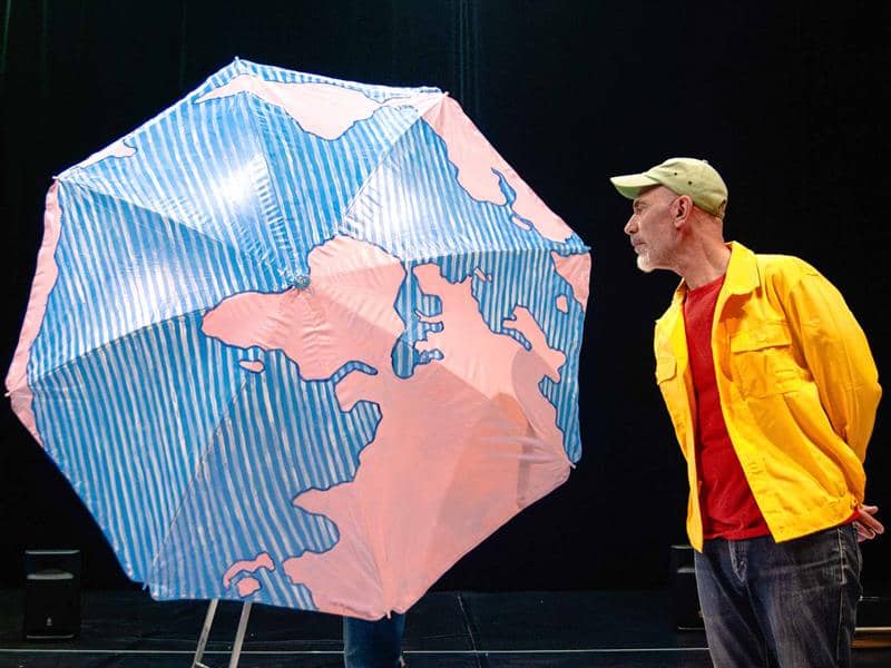 Illustration de l'événement : Spectacle - Ici... ou là (autour des cartes)