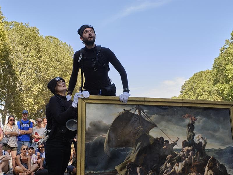 Illustration de l'événement : Festival Rues & Cies - SO BIGGER – Les Établissements Lafaille