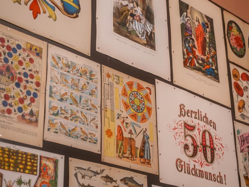 Illustration de l'événement : Visite commentée de l'exposition "Des images par milliers" en français
